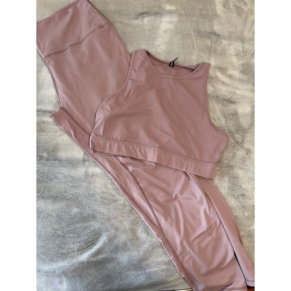 NWOT PLT Mauve Pink High Neck Workout Set